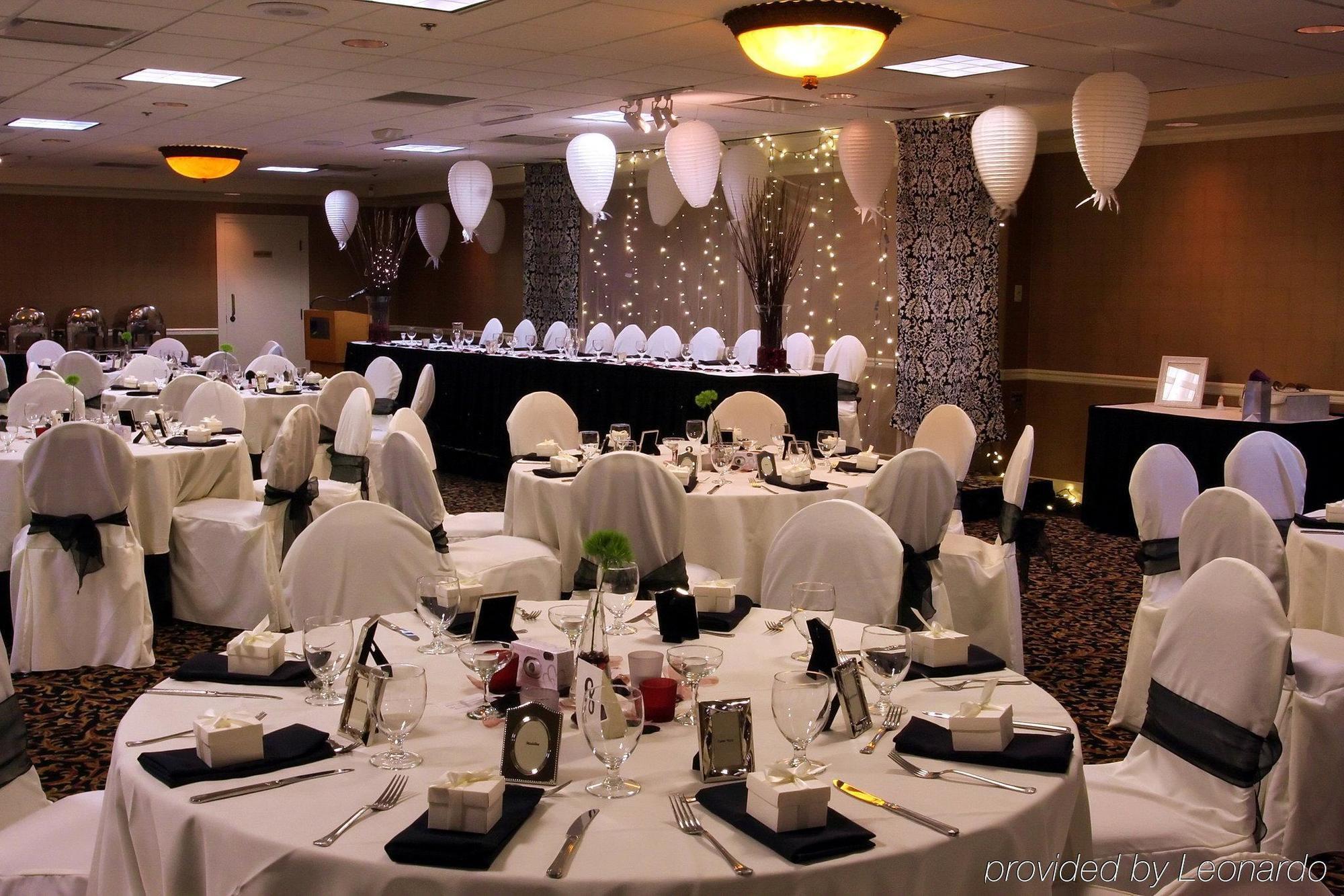 Harbour Towers & Hotel 3*