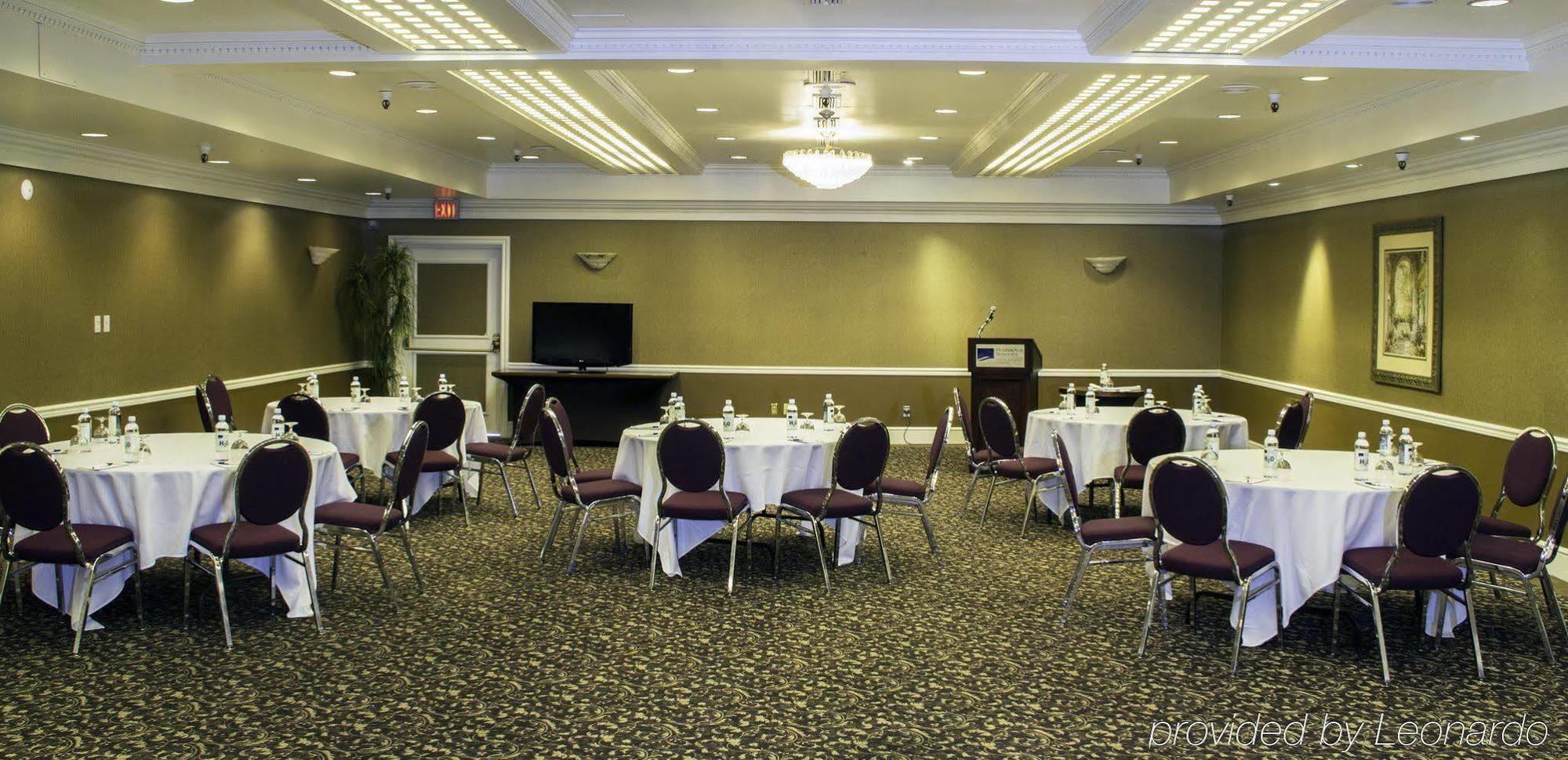 Harbour Towers & 3* Victoria