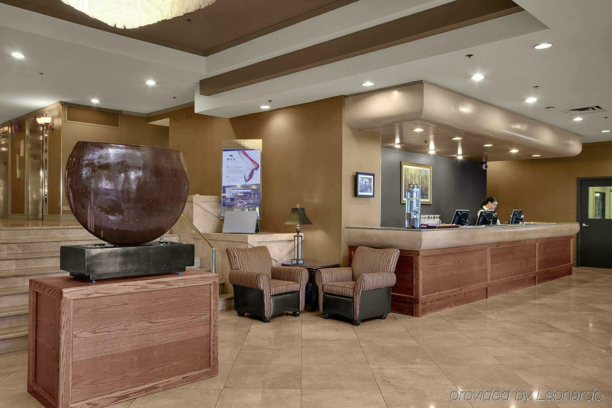 Hotel Harbour Towers &